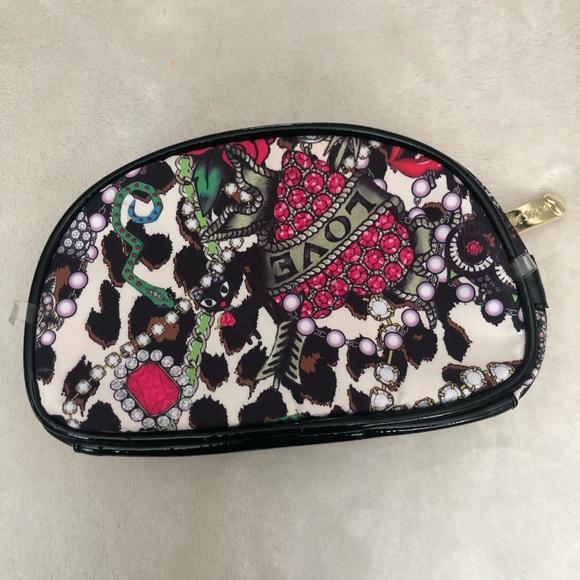 Betsey Johnson Make-up Pouch - Picture 4 of 9